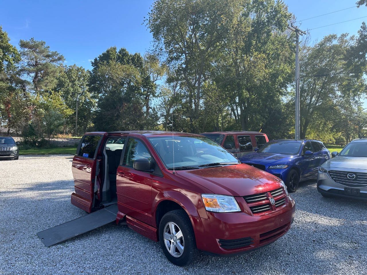Used 2009 Dodge Grand Caravan SE FWD image 1