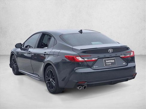 Certified 2025 Toyota Camry SE FWD image 7