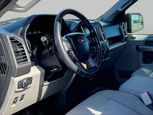 Used 2017 Ford F150 XLT w/ Equipment Group 302A Luxury image 12