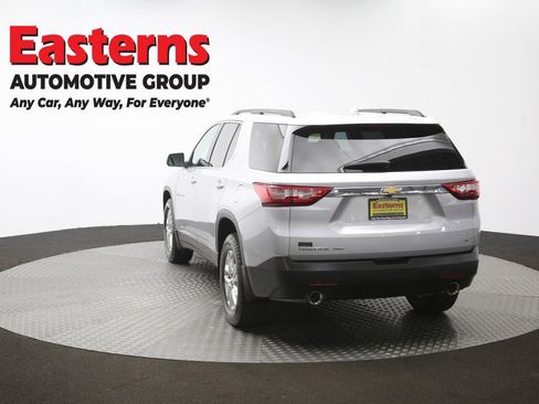 Used 2021 Chevrolet Traverse LT image 65