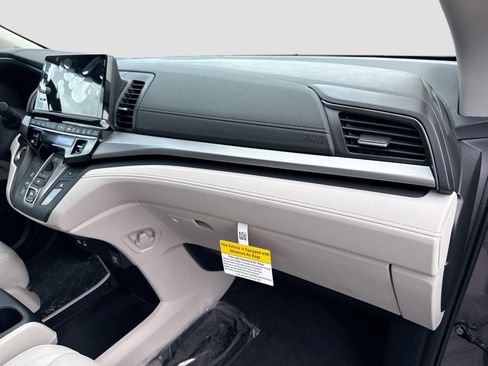 New 2026 Honda Odyssey EX-L image 24