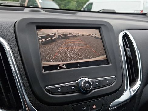 Used 2022 Chevrolet Equinox LT AWD/4WD image 20