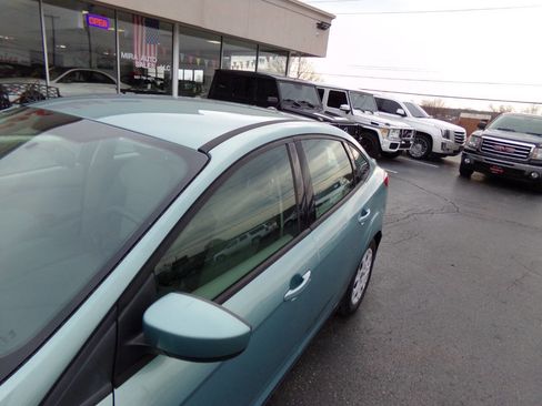 Used 2012 Ford Focus SE image 31