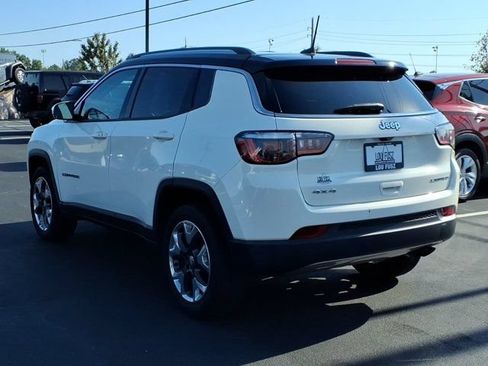 Used 2018 Jeep Compass Limited w/ Navigation Group AWD/4WD image 5