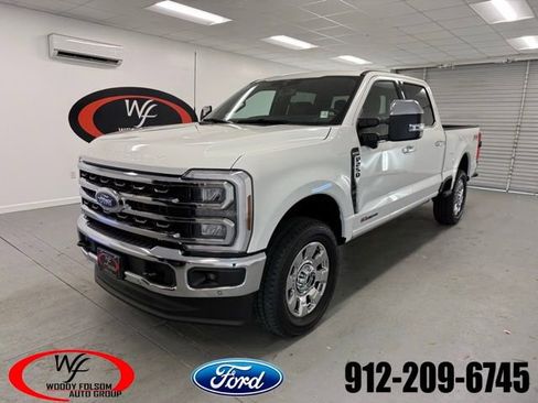New 2026 Ford F250 4x4 Crew Cab Super Duty image 1