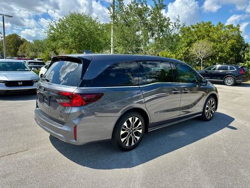 New 2026 Honda Odyssey Elite image 6