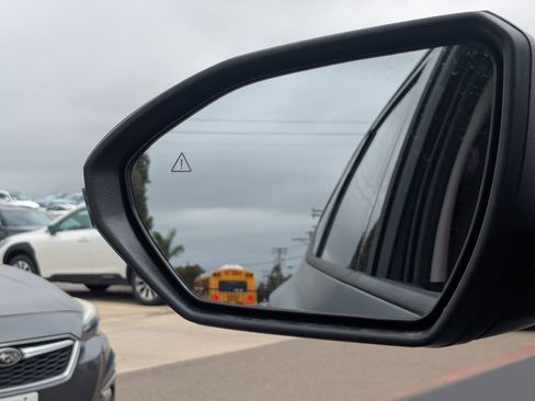 New 2025 Hyundai Tucson Limited image 15