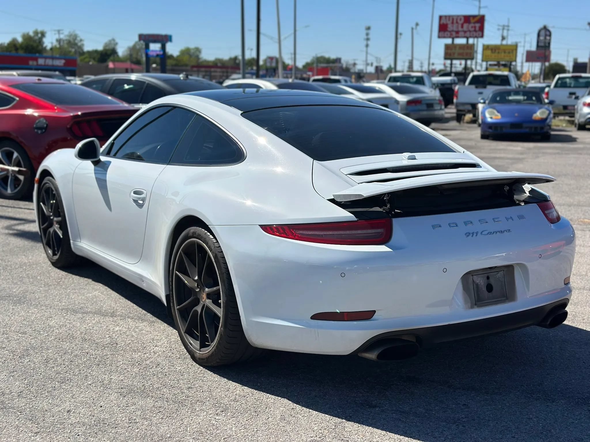 Used 2015 Porsche 911 Carrera image 7