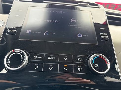 Certified 2023 Hyundai Tucson SEL AWD/4WD image 30