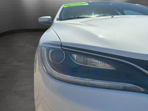 Used 2015 Chrysler 200 Limited w/ Convenience Group FWD image 34