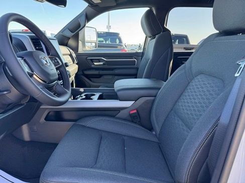 New 2026 RAM 1500 Big Horn AWD/4WD image 9