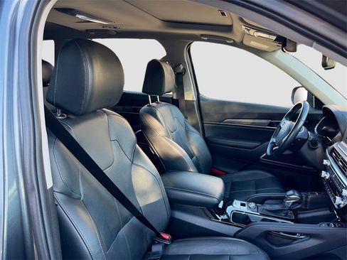 Used 2022 Kia Telluride EX image 29