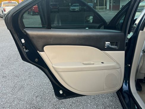 Used 2008 Ford Fusion SE image 8