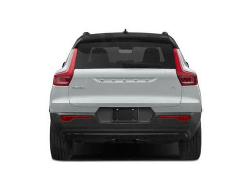 Used 2022 Volvo XC40 T5 R-Design w/ Climate Package AWD/4WD image 5