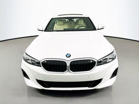 Used 2025 BMW 330i 330i w/ Premium Package image 2