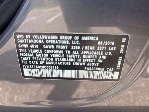 Used 2017 Volkswagen Passat 1.8T SE FWD image 14