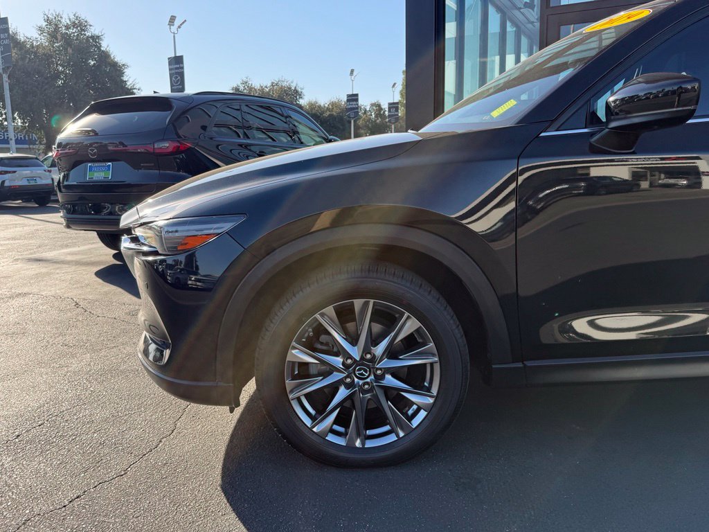 Used 2019 MAZDA CX-5 Signature AWD/4WD image 5
