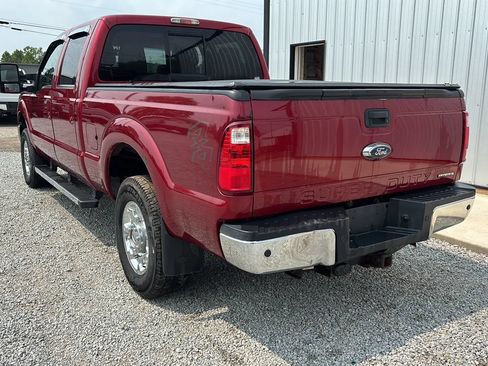 Used 2016 Ford F250 Lariat w/ Lariat Ultimate Package AWD/4WD image 4