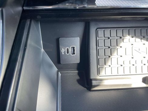 New 2025 Ford F150 Lariat w/ Equipment Group 501A Mid image 8