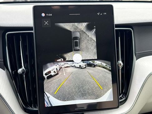 New 2026 Volvo XC60 B5 Ultra w/ Climate Package image 29