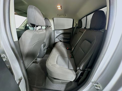 Used 2020 Chevrolet Colorado LT w/ LT Convenience Package image 25