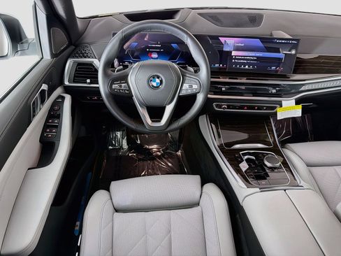 Used 2026 BMW X5 sDrive40i w/ Premium Package RWD image 24