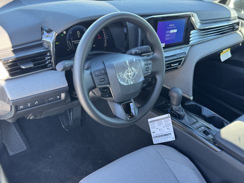 New 2026 Toyota Camry LE image 16