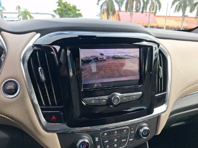 Used 2023 Chevrolet Traverse LS FWD image 20