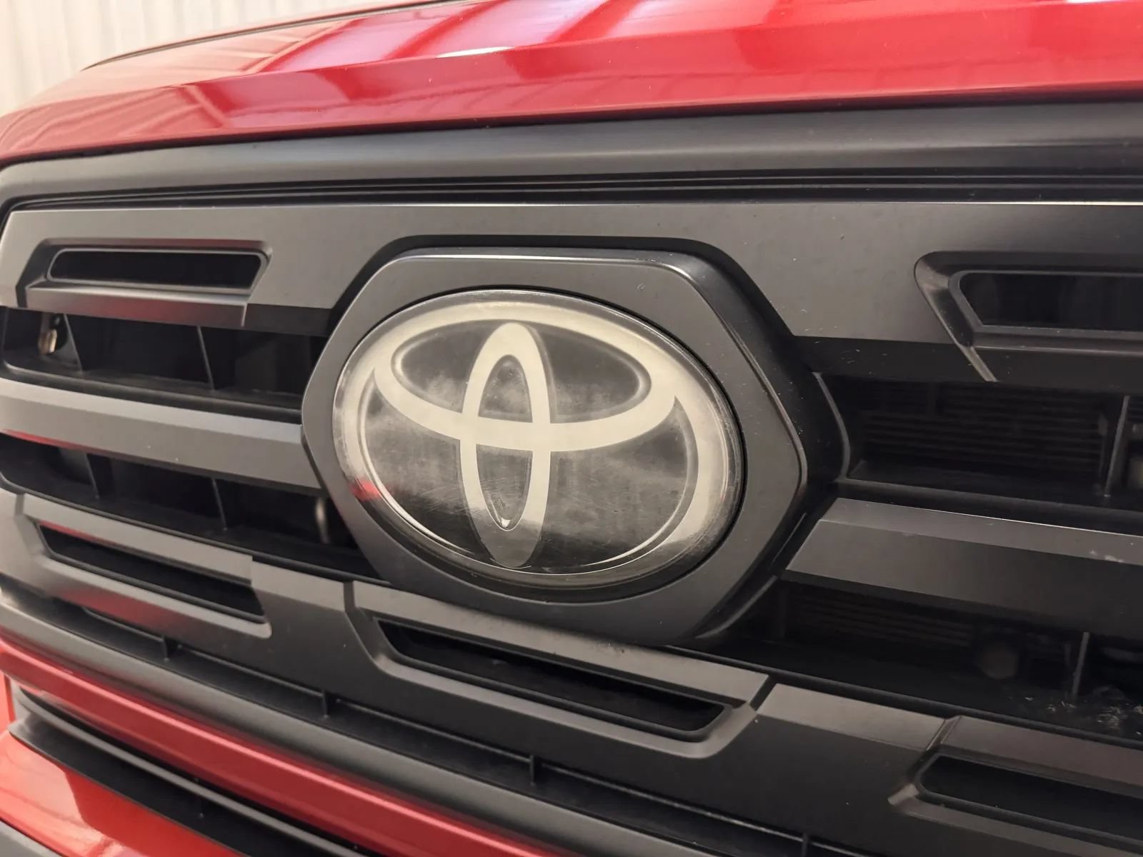 Used 2019 Toyota Tacoma SR w/ SR Convenience Package AWD/4WD image 7