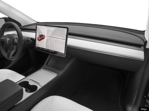 Used 2025 Tesla Model Y Long Range image 5