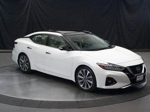 Used 2023 Nissan Maxima Platinum FWD image 2