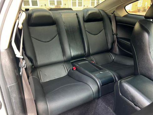 Used 2014 INFINITI Q60 AWD Coupe w/ Premium Package image 16