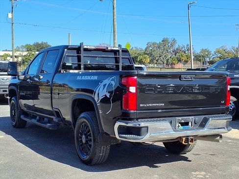 Used 2022 Chevrolet Silverado 2500 LT image 5