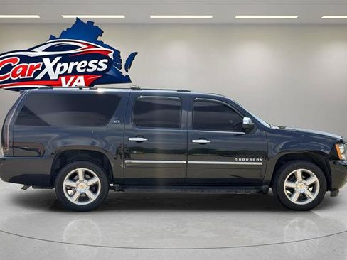 Used 2013 Chevrolet Suburban LTZ AWD/4WD image 8