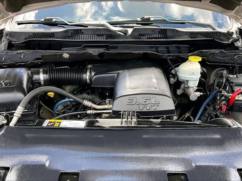 Used 2020 RAM 1500 Tradesman w/ Chrome Plus Package RWD image 26