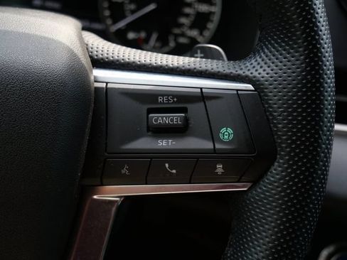 Used 2022 Mitsubishi Outlander SEL AWD/4WD image 18