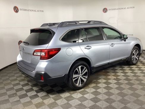 Used 2019 Subaru Outback 2.5i Limited w/ Popular Package #2 image 4