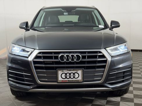 Used 2018 Audi Q5 2.0T Premium Plus w/ Premium Plus Package AWD/4WD image 6