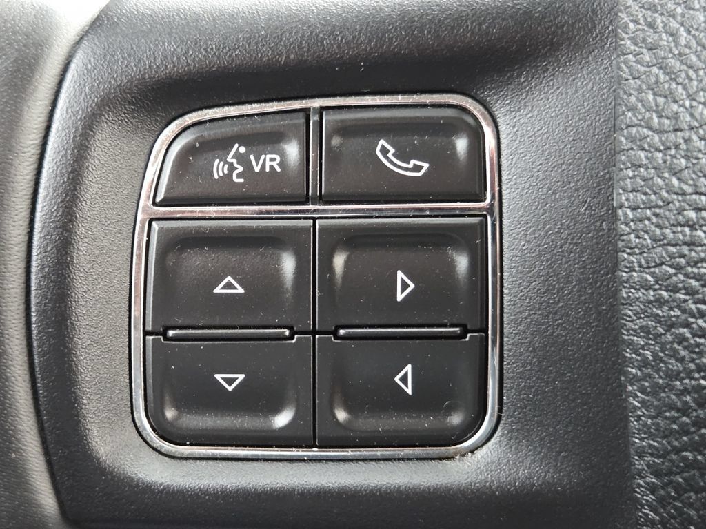 Used 2018 RAM 1500 Big Horn AWD/4WD image 12