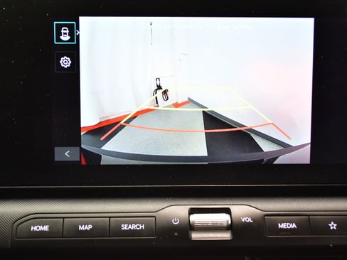 Used 2025 Kia K4 FWD image 24