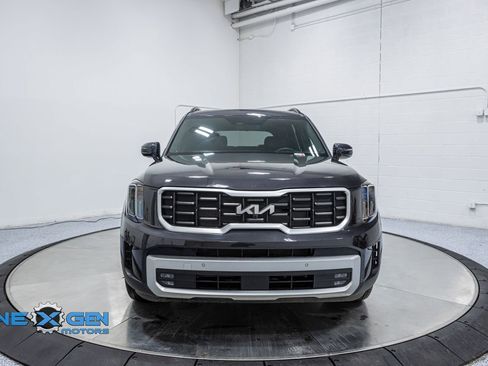 Used 2025 Kia Telluride SX Prestige X-Line AWD/4WD image 2