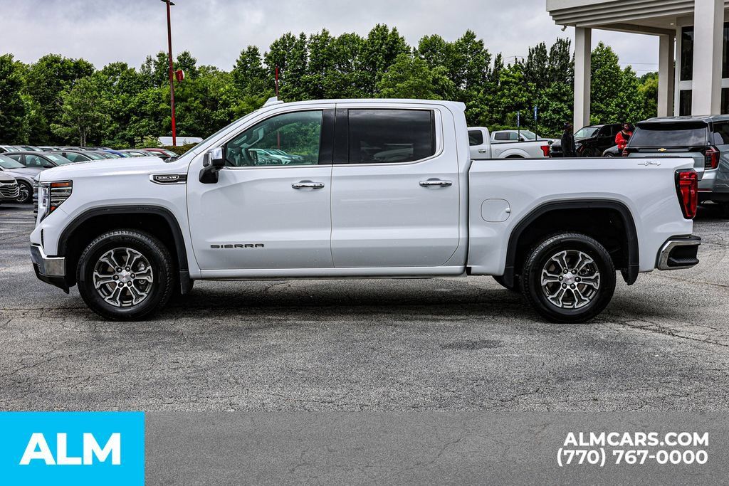 Used 2026 GMC Sierra 1500 SLT AWD/4WD image 8