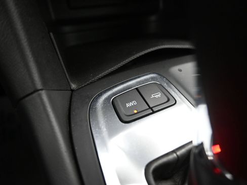 Used 2020 Chevrolet Equinox LT image 21