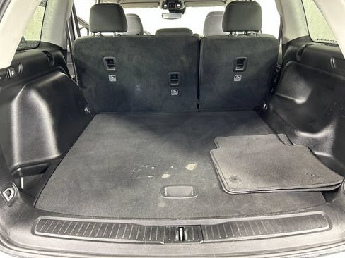 Used 2023 Jeep Grand Cherokee Laredo w/ Trailer Tow Prep Group (B) AWD/4WD image 19