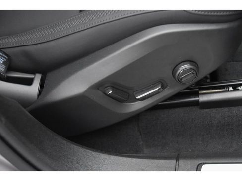 Used 2026 Volvo XC60 B5 Plus w/ Protection Package Premier image 32