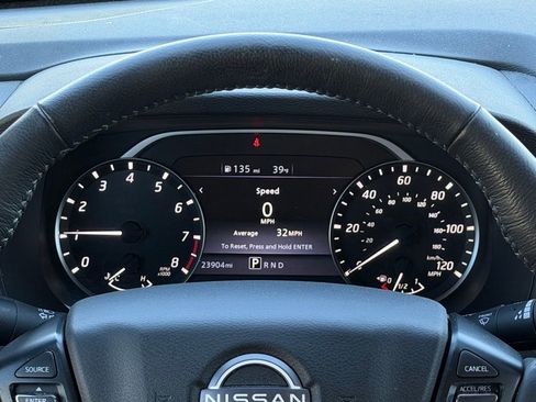 Used 2022 Nissan Frontier SV image 20