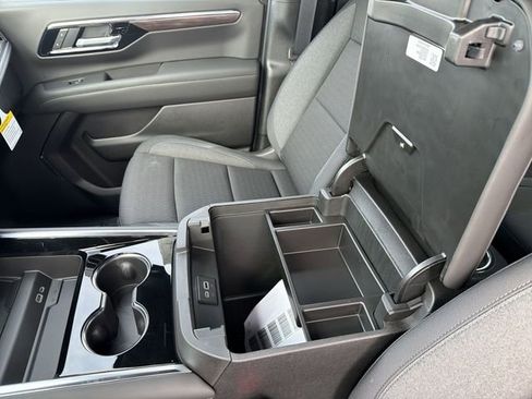 New 2026 Chevrolet Suburban LS w/ LPO, Dark Essentials Package image 30