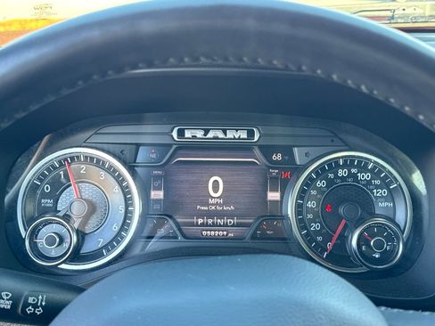 Used 2021 RAM 1500 Laramie w/ Sport Appearance Package image 17