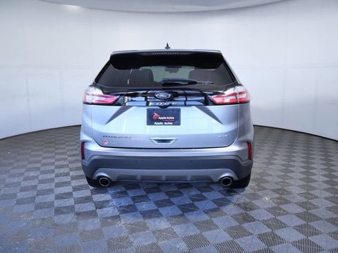 Certified 2024 Ford Edge Titanium image 7