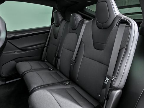 Used 2016 Tesla Model X 75D image 21